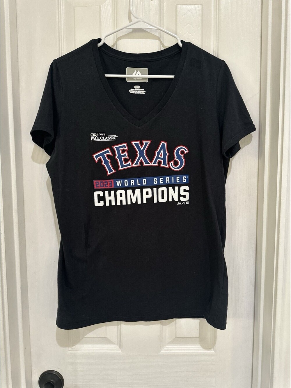 HTF - Texas Rangers - 2023 WORLD SERIES CHAMPIONS Majestic Adult Large T-Shirt